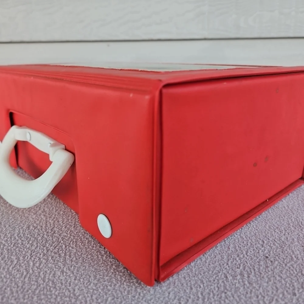 1986 The Saurus Gang Vinyl Storage Case Box Vintage Cliff Galbraith Swim Club